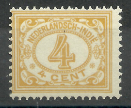 Nederlands Indië 109 4ct geelbruin Cijferzegel 1912/1930 Postfris