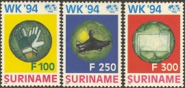 Suriname Republiek  803/805 WK Voetbal 1994 Postfris