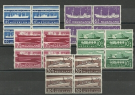 Nvph 688/692 Zomer 1957 in Blokken Postfris