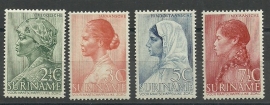 Suriname 190/193 Weldadigheidszegels Postfris