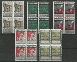 Nvph 859/863 Zomerzegels 1966 in Blokken Postfris
