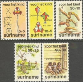 Suriname Republiek 427/431 Kinderzegels 1984 Postfris