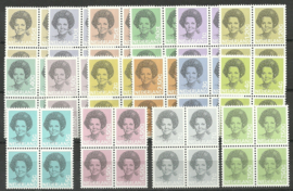 Nvph. 1237/1252 Koningin in zwart in Blokken Postfris