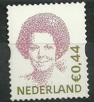 Nvph 2467b € 0,44ct Koningin Beatrix Veiligheidsperforatiestans Postfris