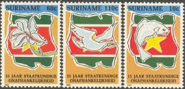 Suriname Republiek 678/680 15 Jaar Onafhankelijkheid 1990 Postfris