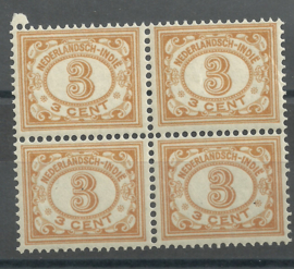 Nederlands Indië 105 3ct bruingeel Cijferzegel 1912/1930 blok van 4 Postfris