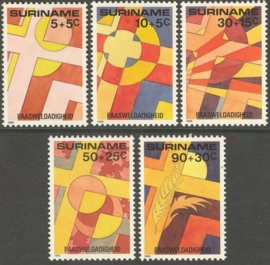 Suriname Republiek 446/450 Paasweldadigheid 1985 Postfris