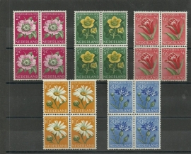 Nvph 583/587 Zomerzegels 1952 in Blokken Postfris