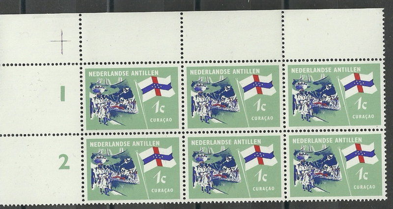 Nederlandse Antillen  358 PM2 in hoekblok Postfris