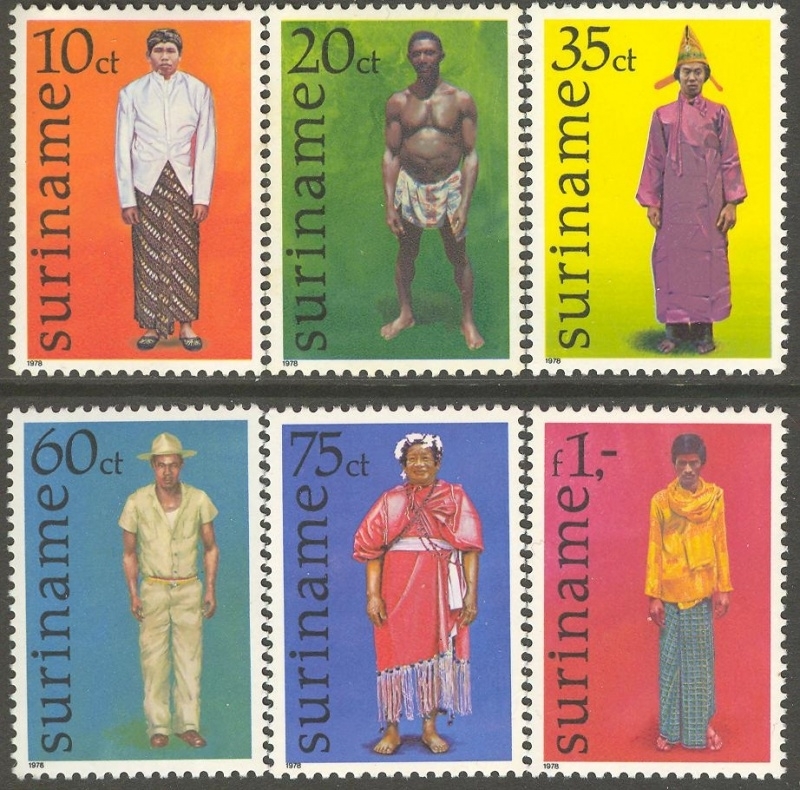 Suriname Republiek 113/118 Klederdrachten 1978 Postfris