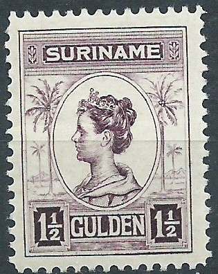 Suriname 102C (11½×11½) 1½ Gld Koningin Wilhelmina Ongebruikt (1)