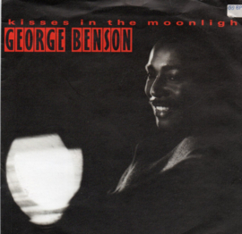 GEORGE BENSON - KISSES IN THE MOONLIGHT