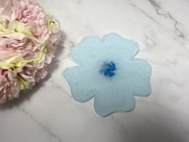 Handgemaakte display bloem pastel blauw