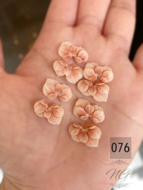 3D nailart bloem acryl 076