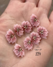 3D nailart bloem acryl 229