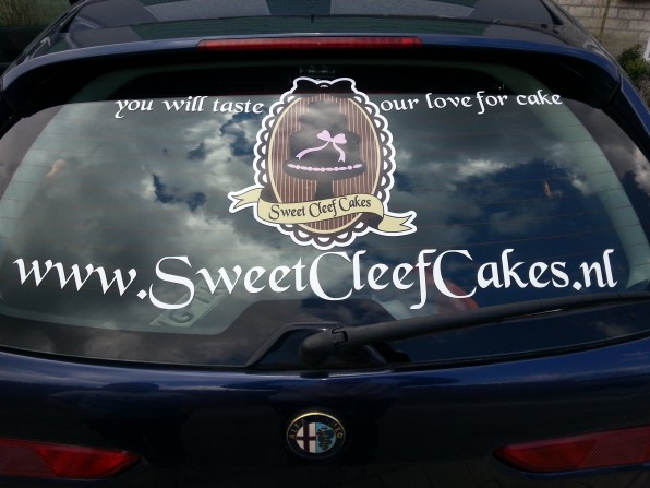 logoautoreclamesweetcleefcakes.jpg