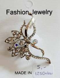 Zilverkleurige strass broche ook met parelmoer strass