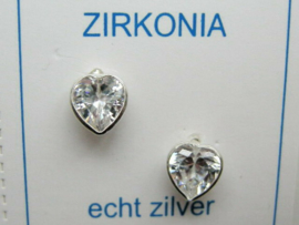 Zilveren hartjes oorknopjes met zirkonia steentje naturel