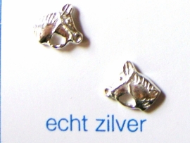 paarden hoofdjes oorknopjes zilver