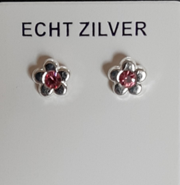 Zilveren bloem oorknopjes met roze steentje 7 mm