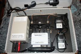 complete repeater vhf of uhf 8101/2