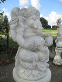Ganesha op sokkel