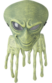 Alien-Maske und Hände