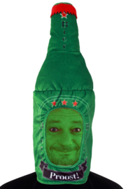 Lustiger Hut grüne Bierflasche