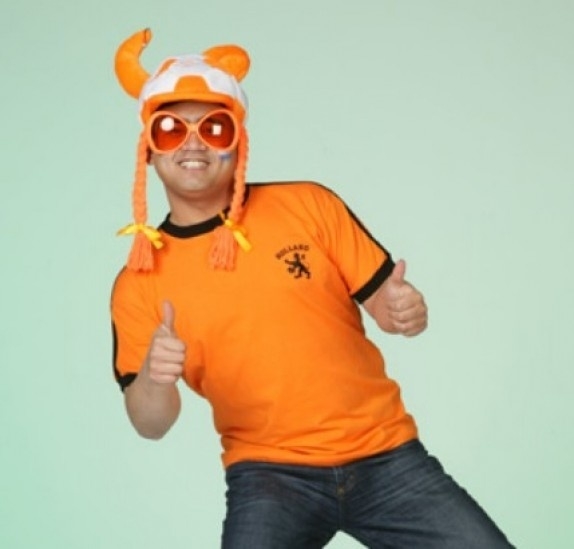 Retro voetbalshirt Oranje OP=OP | Oranje artikelen | Feestkleding | Versieringen | Feestartikelen | Carnavalskostuums Feestartikelen4u.nl