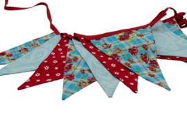 Vlaggen met bloemen Rood lint