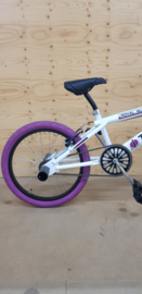 BMX Freestyle / Crossfiets BUGATTI TORNADO glans wit / paarse banden