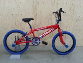 BMX Freestyle Bugatti Tornado limited edition glans rood blauw