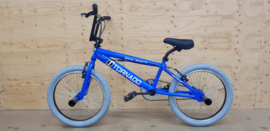 BMX Freestyle / Crossfiets BUGATTI TORNADO GTI glans blauw / grijze banden