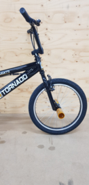 BMX Freestyle / Crossfiets BUGATTI TORNADO glans zwart / gouden details