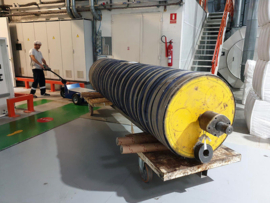 1101210043 | ZALLYS M6.5 elektrotrekker, trekvermogen 6000 kg, spoorbreedte 744 mm, motor 1000W, 2x 12V  105/130A AGM tractiebatterijen, batterijlader, max. snelheid 4,5 km/u, draaicirkel 2500 mm, elektromechanische rem, gew. 144 kg excl. batterijen