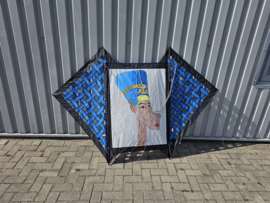 vlecht werk vlieger met gezicht