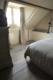 Houten vloer vergrijsd white/greywash - Annie Sloan Country Grey + French Linen