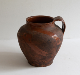 Oude terracotta geglazuurde Pot