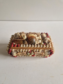 Vintage schelpendoosje