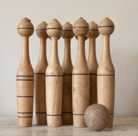 Set kegels met houten bal