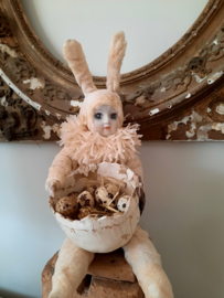 Eastern spuncotten rabbitgirl