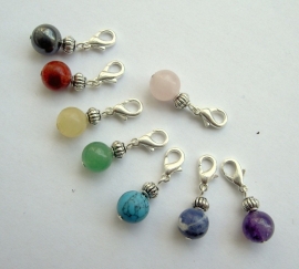 Chakra-charms - verzilverd, echte edelsteen