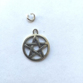 Bedel Pentagram - kleur zilver, 3 cm