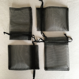 Cadeauverpakking zwart organza 5 x 7 cm