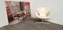 Swan chair Arne Jacobsen 50th anniversary edition