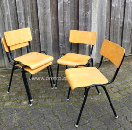 Schoolstoelen 4x