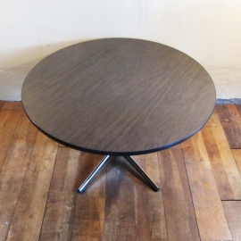 Salontafel formica bruin