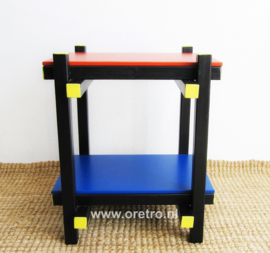 Bijzettafel Rietveld stijl