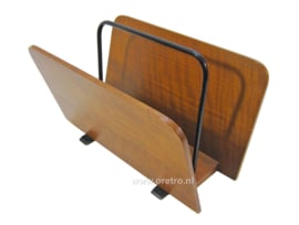 Krantenbak teak jaren 50