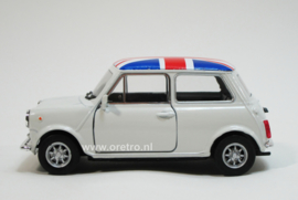 Modelauto Mini Cooper 1300 wit  1:34